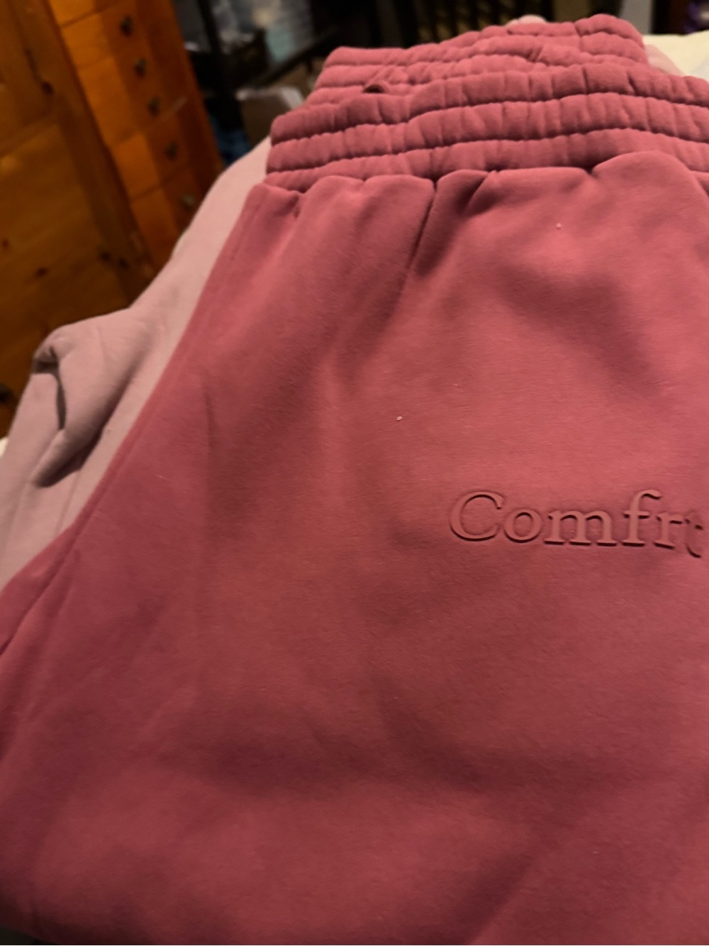 Comfrt Minimalist collection Fleece joggers **Bundle of 4 pair and a freebie** - Picture 5 of 6